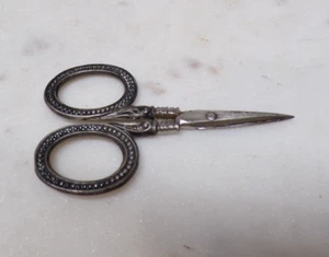 Vintage ausgefallene viktorianische Sterlingsilber Nähschere beidseitig markiert - Bild 1 von 5
