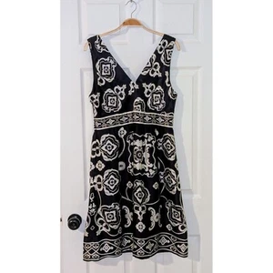 White House Black Market Silk Dress Sleeveless V-Neck Patterned Size 10 - Picture 1 of 7