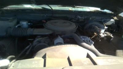 Conjunto de filtro de aire usado se adapta a: Chevrolet 1500 1993 camioneta sin sistema de inyección de aire Foto 1 de 4