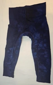 Athleta Women's Recharge Blue Tie Dye Cropped Leggings Large - Picture 1 of 7