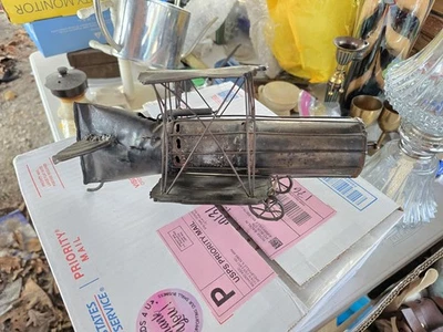 Avión de metal de juguete hecho a mano vintage Foto 1 de 4