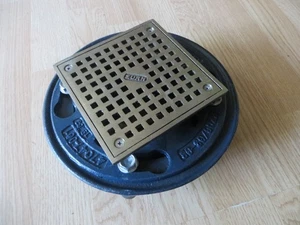 ZURN FLOOR DRAIN CAST IRON DRAIN ASSEMBLY SQUARE - NEW - Picture 1 of 8