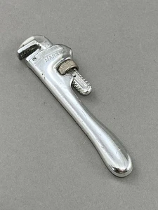 Chiave a scimmia tubo regolabile in metallo 4" utensili tascabili MARX vintage anni 60 - Foto 1 di 5
