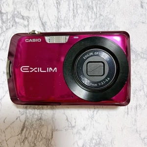Casio Exilim Pink Compact Digital Camera - Stylish & Popular Among Teens - - Picture 1 of 4