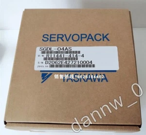 New in box Yaskawa SGDL-04AS AC Servo Driver Free fast shipping - Picture 1 of 3