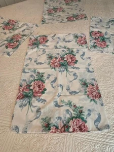 VINTAGE~J.P. STEVENS FLORAL, BLUE BOWS, 4*STANDARD PILLOWCASES #364 - Picture 1 of 8