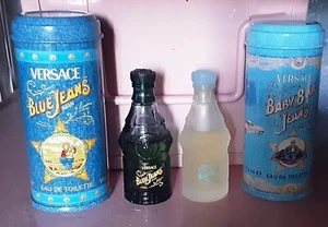 2x Versace Miniatur: Baby Blue Jeans+Blue Jeans, Eau de Toilette 7,5ml Dose RAR - Bild 1 von 10