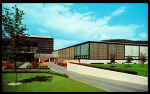 The Corning Glass Center New York Exterior View Chrome Postcard - Picture 1 of 2