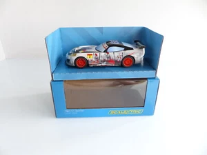 SCALEXTRIC C3839 VOITURE POUR CIRCUIT ROUTIER TEAM GT SPARTAN COMIC BOOK - Bild 1 von 2