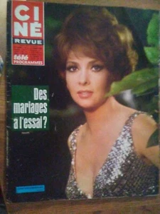 A VINTAGE EDITION OF THE FRENCH MAGAZINE CINE REVUE fea GINA LOLOBRIGIDA - Picture 1 of 5