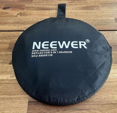 NEEWER 60x90cm 5 en 1 Plegable Ovalado Estudio Luz Reflector con Bolsa de Transporte Foto 1 de 4