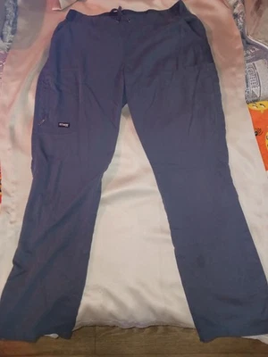 Women’s Greys Anatomy Signature Scrub Pants Charcoal Size Medium - Image 1 of 4