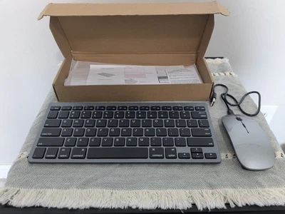  WIRELESS SLIM Black KEYBOARD -  Bluetooth BKC001 NEW, TESTED - Image 1 of 4