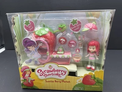 2009 Sunrise Berry Market Juego Fresa Shortcake Mini Muñeca C108 Foto 1 de 4