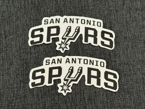 Menge (2) San Antonio Sporen 1 1/2" x 3" Team Logo AUFKLEBER schnell! KOSTENLOSER VERSAND! - Bild 1 von 1