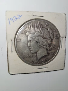 1922 Peace Silver Dollar - Picture 1 of 2