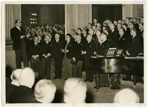 Musique. René Failliot accueille la chorale Schubertbund de Vienne. Wien. 1937. - Imagen 1 de 2