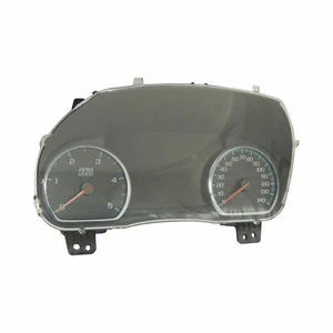 2018-19 Silverado Sierra HD Instrument Cluster Speedometer UHS Diesel 84505081 - Picture 1 of 10