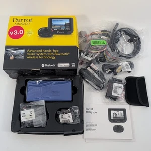 Kit de música manos libres para automóvil Parrot MKi9200 EE. UU. Bluetooth - Caja abierta - Imagen 1 de 8