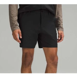 Lululemon ABC klassische Passform Herrenshorts 7" *Warpstreme in schwarz Größe 36 - Bild 1 von 9