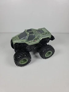 Spin Master Monster Jam - Pull & Flip - Soldier Of Fortune - Maßstab 1:43 - Bild 1 von 4