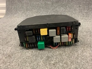 2011-2013 MERCEDES C300 W204 JUNCTION FUSE BOX SAM RELAY MODULE A2129004711 - Picture 1 of 9