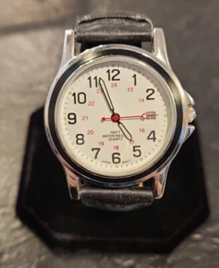 Reloj de pulsera analógico tono plateado hebilla negra indicador de fecha (batería nueva) - Imagen 1 de 6