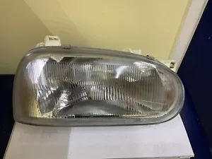 HEADLAMP VOLKSWAGEN GOLF MK III RIGHT HAND NEW - Picture 1 of 2