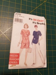 It's so easy it's Simplicity 9032 Misses' Pants/Shorts and Top - Picture 1 of 2