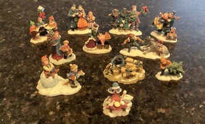 O’WELL Vintage Weihnachtsdorf Zubehör Konvolut 11 Figuren 1,5”- 2,5” groß - Bild 1 von 23