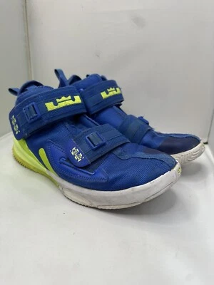 Nike Air Lebron Soldier XIII Zapatos Azul Real Volt AR7585-400 Juvenil GS Talla 7Y Foto 1 de 4