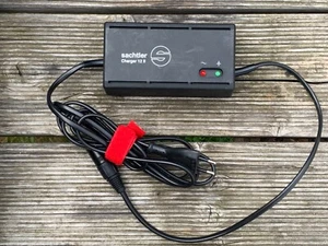 Sachtler Charger 12II Stromversorgung / Ladegerät XLR 4-pol - Bild 1 von 4