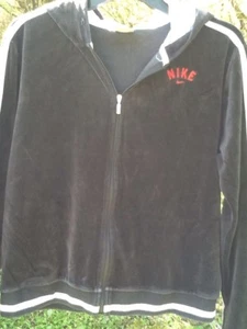 Nike Girls Athletic Zip Up Jacket Size XL 16-18 Black/White - Picture 1 of 5