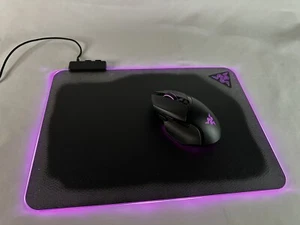 Razer Firefly V2 Hard Surface Large Gaming Mouse Pad with Chroma RGB Lighting - Picture 1 of 7