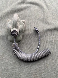 Original early Jet era Cold War 1950s 60s A13A/1 RAF Flying Oxygen Mask - Picture 1 of 8
