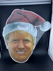 Lustiges Trump Weihnachtsmütze Hofschild mit 2 Pfählen Präsident Donald Trump Weihnachtsdeko - Bild 1 von 5