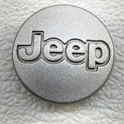 Tapacubos gris OEM 1997-2001 Jeep Cherokee XJ Wrangler llanta (1) Foto 1 de 4
