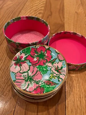 Cuatro posavasos de cerámica floral rosa Lilly Pulitzer - Nuevo en caja Foto 1 de 2