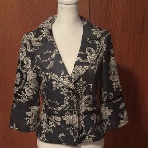 White House Black Market Floral Women’s Brocade Blazer Lined Size 2 - Picture 1 of 18