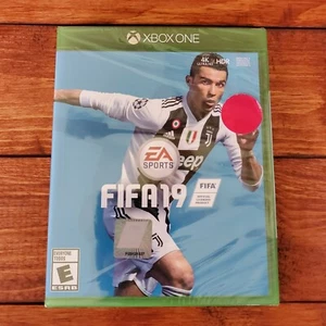 Xbox One FIFA19 Game Soccer Cristiano Ronaldo Factory Sealed 2019 New - Picture 1 of 4