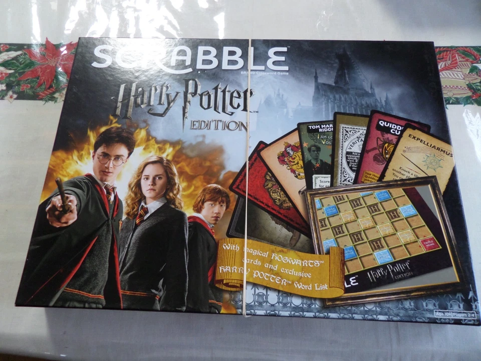 Scrabble Harry Potter Edition Board Game Kids Game Collectable - Image 1 of 4