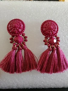 FRANCESCA'S Cassandra Button Tassel Earings in Wine - Picture 1 of 3