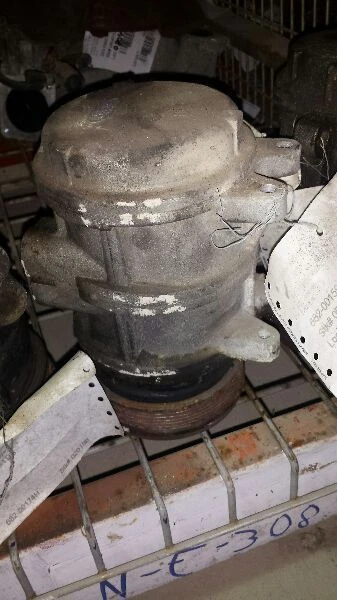 Интегральный компрессор переменного тока для Motorcraft Ford типа FS-6 подходит для 86–87 AEROSTAR 2597 - Изображение 1 из 1