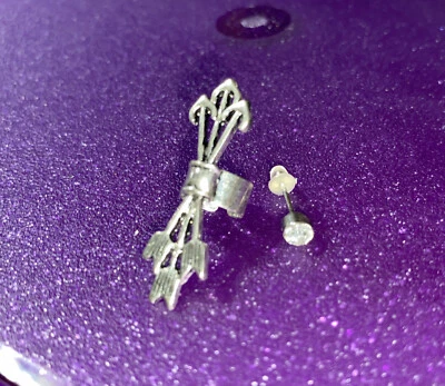 Brinco Claire’s Archery Bow & Arrow Ear Cuff and Cartlidge strass novo sem etiquetas - Imagem 1 de 4