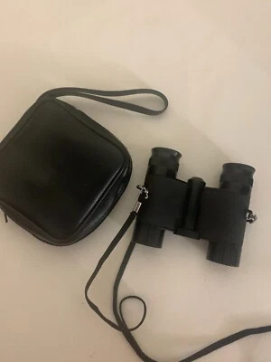 Zenith Tempest Blickwinkel 8x20 field 1000 yards light weigh Binoculars W/ Case - Image 1 of 4