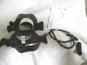NEW BMW Front Brake Pad Set & Sensor P/34116761252, 34351165579 E38 E39 E53 OEM - Bild 1 von 5