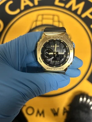 Reloj Casio G-Shock GM-2100 Edición Dorada Personalizada - Esfera Negra Lujo Streetwear Foto 1 de 4
