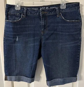 APT. 9 Jean Shorts Womens Sz 12 Blue Cuffed Bermuda Mid Rise Stretch 34x9 - Picture 1 of 6