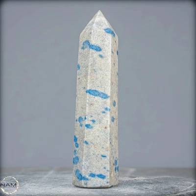 Natürlicher K2 Obelisk aus Madagaskar - 745,66g - Bild 1 von 4