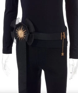 Chanel Black Leather and Grosgrain Belt - Detachable Brooch - Picture 1 of 10